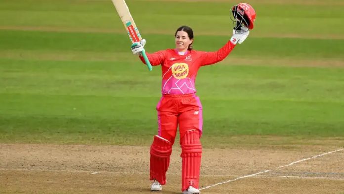 Tammy Beaumont of Welsh Fire scores the first century in the women's competition With a stunning 118 in 61 balls