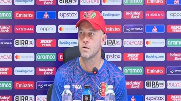 Afghanistan's coach Trott thinks defeating Pakistan will require teamwork