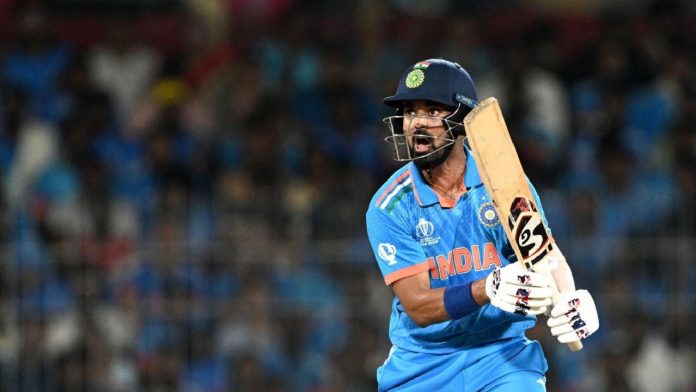 Kohli and Rahul lead India to a six-wicket victory over Australia
