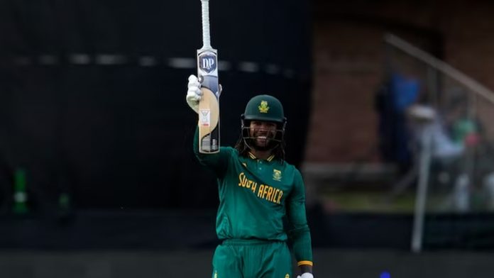 South Africa wins by eight wickets over India, with Zorzi scoring his maiden century