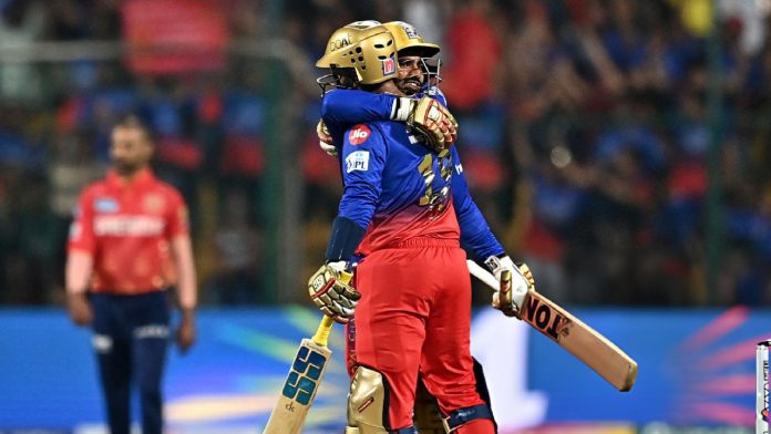 Dinesh Karthik and Kohli help RCB to win by 4 Wickets against PBKS