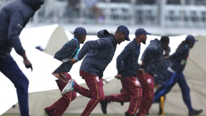 Scotland's 90 for 0 in vain as match is abandoned due to rain