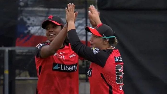 Melbourne Renegades win their maiden title by defeating the Brisbane Heat by 7 runs in a rain-affected final