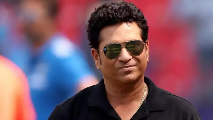 Sachin Tendulkar is honored by the Melbourne Cricket Club with an honorary cricket membership