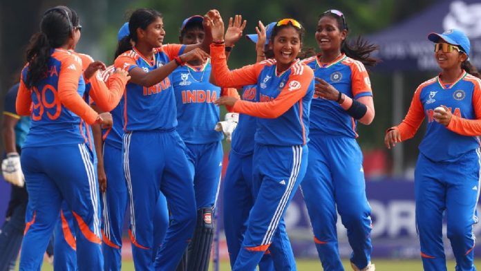 U-19 Women's T20 World Cup Semi-Final: India defeats England by 9 Wickets and went to the finals