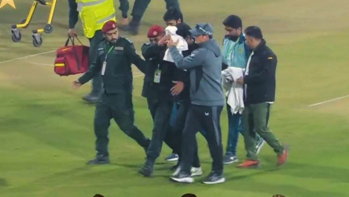 PCB Reprimanded After Floodlights in Pakistan Were Held Responsible for Rachin Ravindra's Head Injury